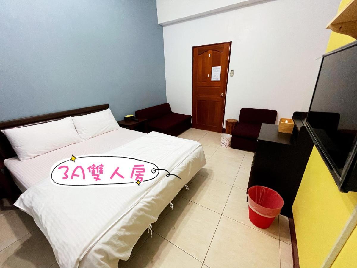 Апартаменты A Lot Of Music And Breakfast Taitung Экстерьер фото