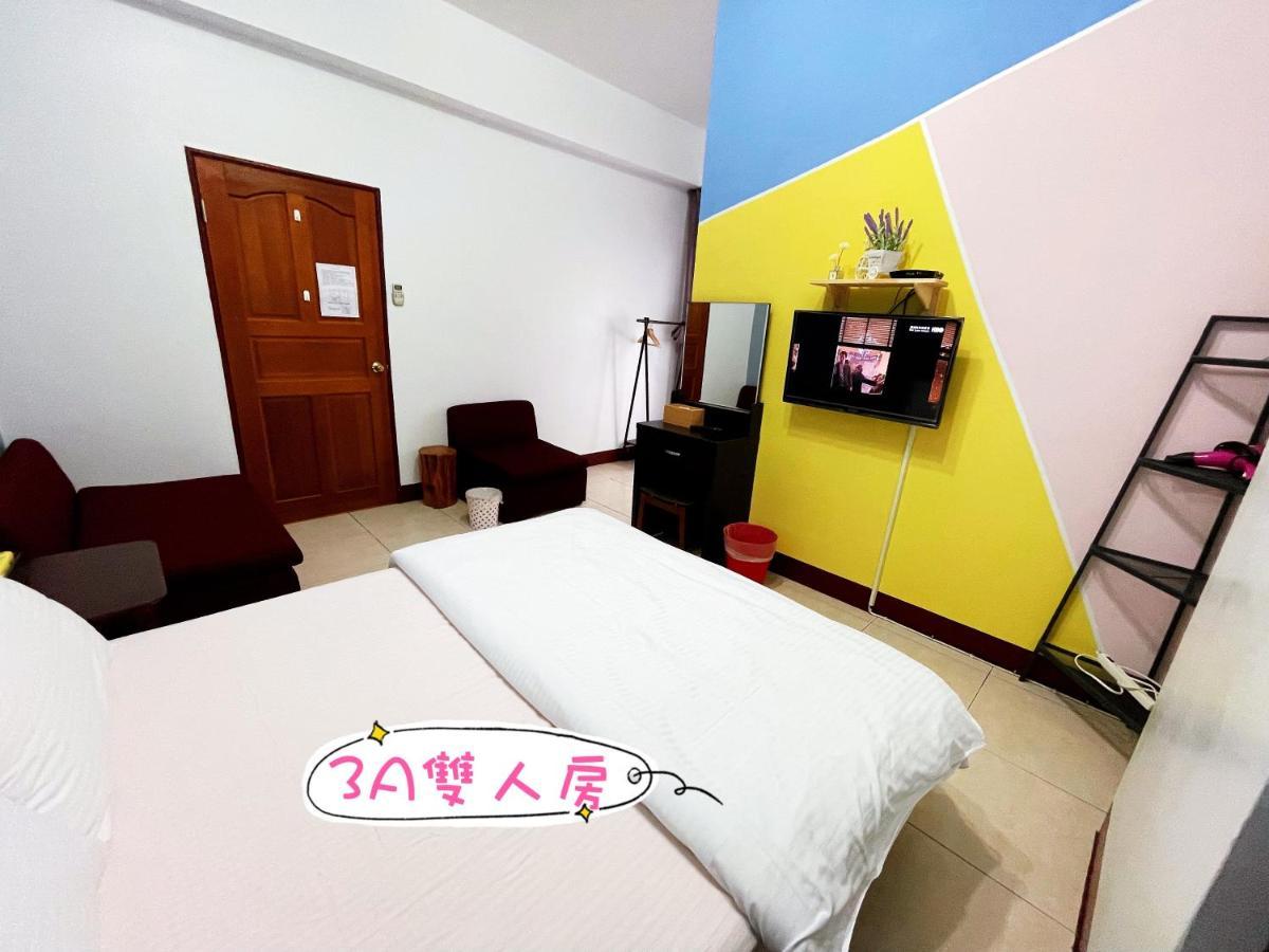 Апартаменты A Lot Of Music And Breakfast Taitung Экстерьер фото