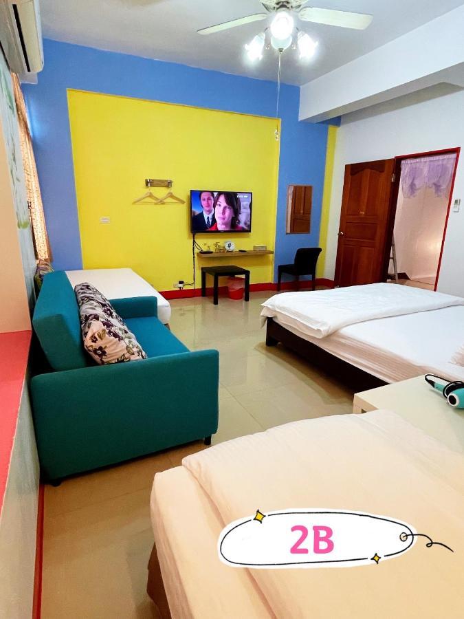 Апартаменты A Lot Of Music And Breakfast Taitung Экстерьер фото